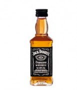 Виски "Jack Daniels" (Или Водка "Талка")
