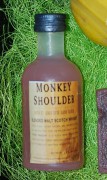 Виски "Monkey Shoulder" - Форма 3D